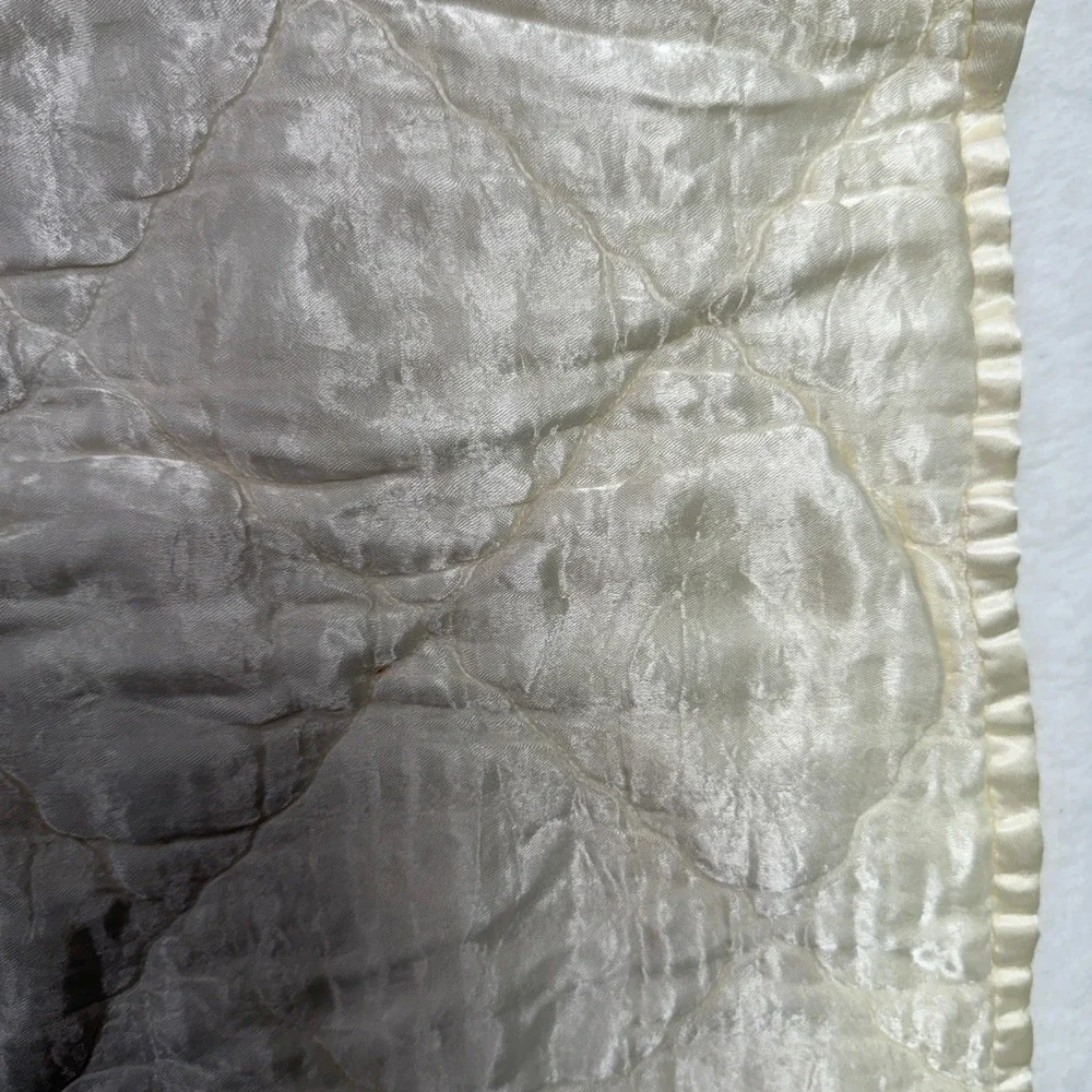 Vintage Satin 39x39 Baby Blanket Diamond Quilted Pale Yellow Cream 1950 1960